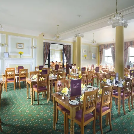 Royal 3* Whitby