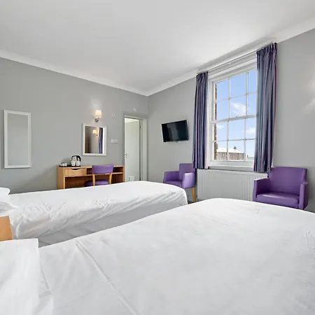 Royal 3* Whitby