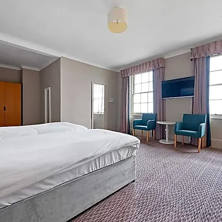 Royal Szálloda 3*