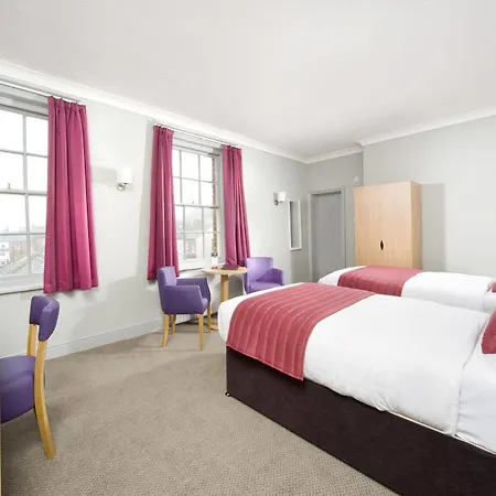 Royal 3* Whitby
