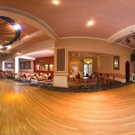Royal 3* Whitby